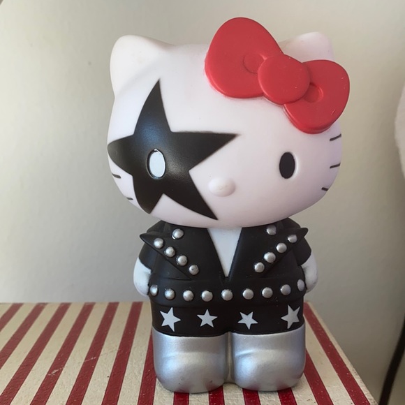 Funko Hello Kitty Kiss Band Figure